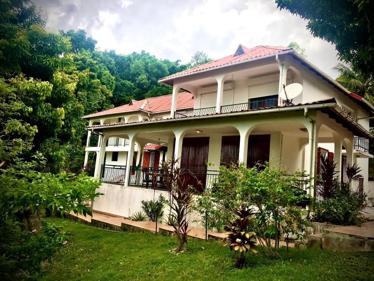La Canopee Enchantee, Chambres D'Hotes, Piscine, Proche Aeroport, Gare Maritime Лез-Абим Экстерьер фото